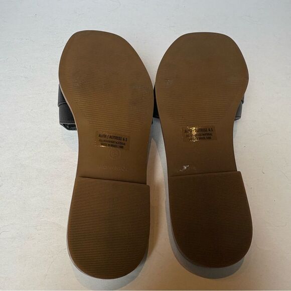 Steve Madden Women's Black Slide Sandals with Gold Buckle Size 6.5 Alita - Picture 6 of 7